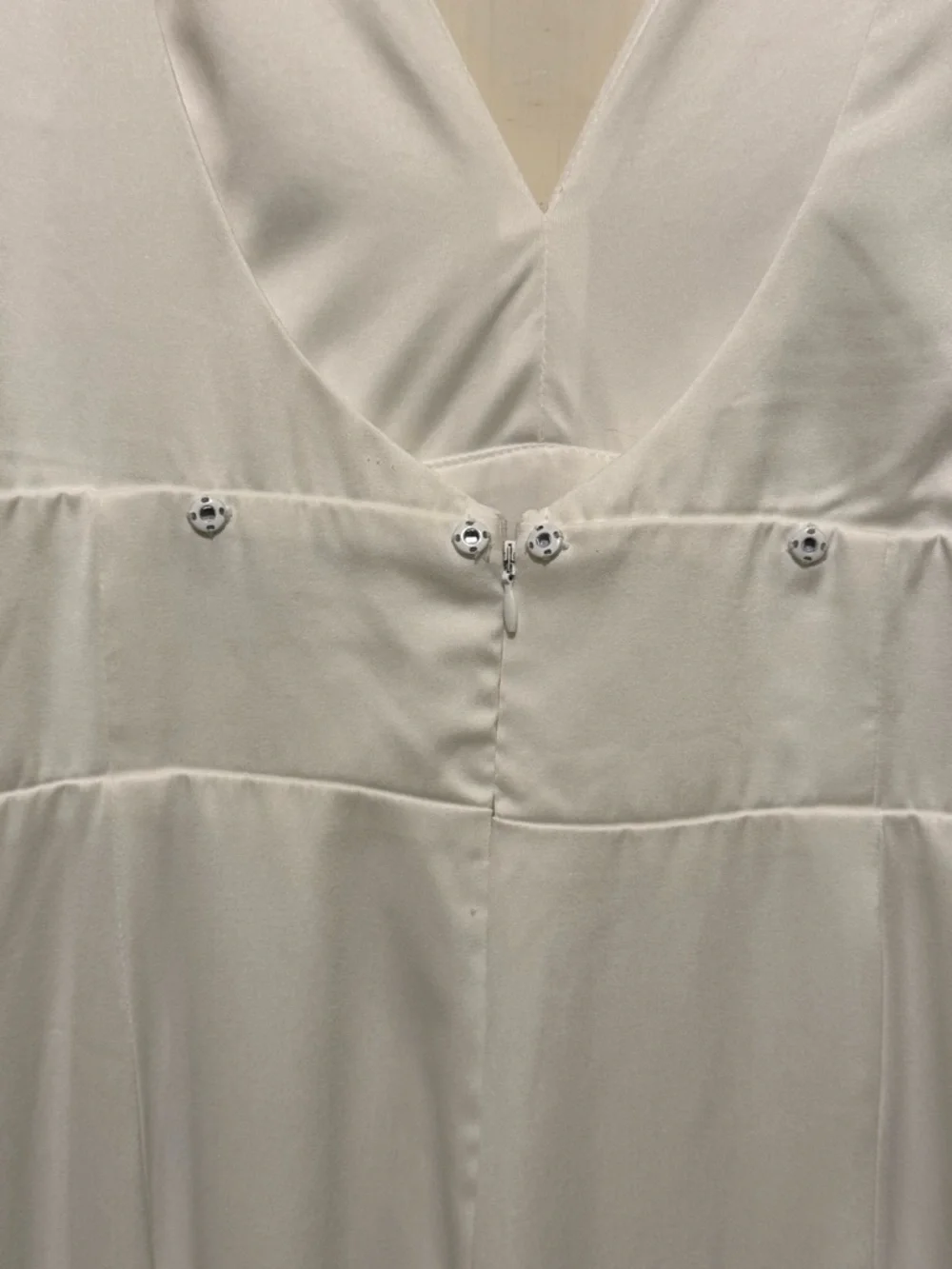 Lulu's White V-Neck Jumpsuit with Back Bow - Picture 7 of 13